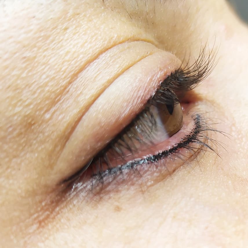 بن مژه بالا و خط چشم پایین